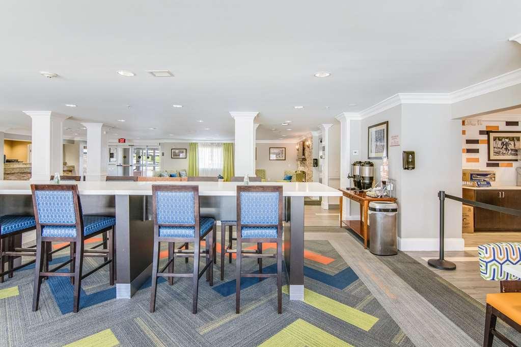 Sleep Inn & Suites Columbus Near Fort Benning コロンバス インテリア 写真