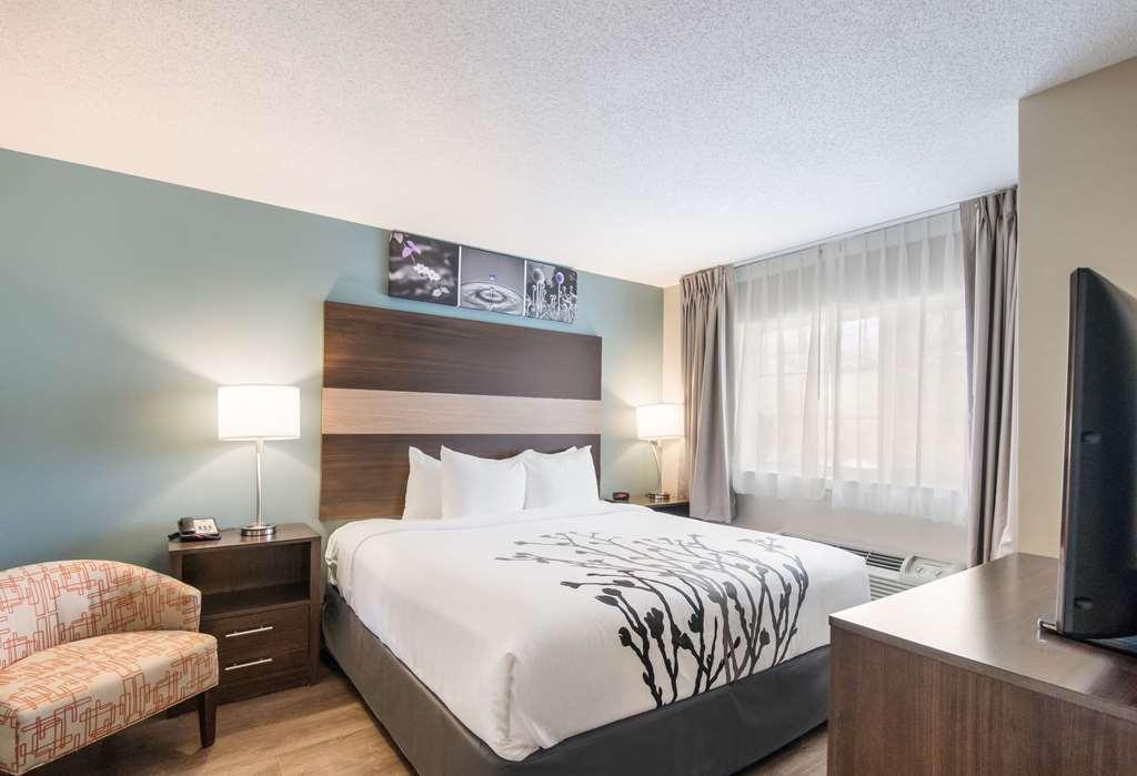 Sleep Inn & Suites Columbus Near Fort Benning コロンバス 部屋 写真